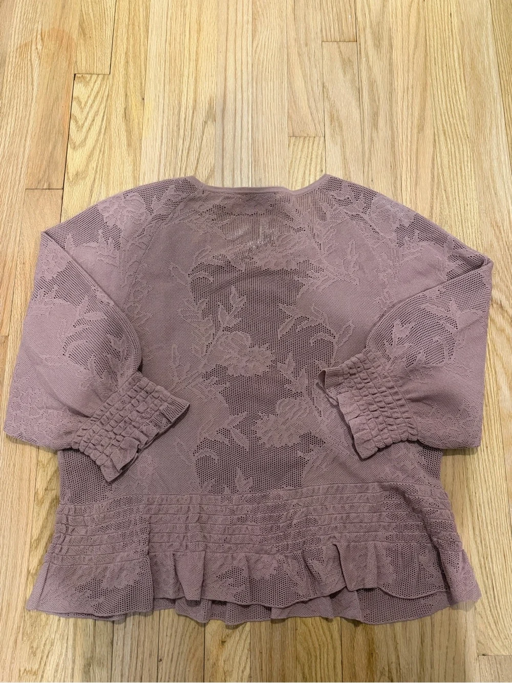 Express Women's Mauve Lace Peplum Tunic